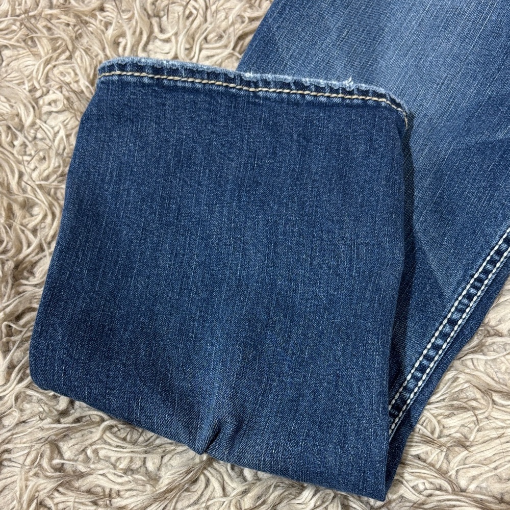 Silver Jeans Women's Capri Jeans - Picture 6 of 7